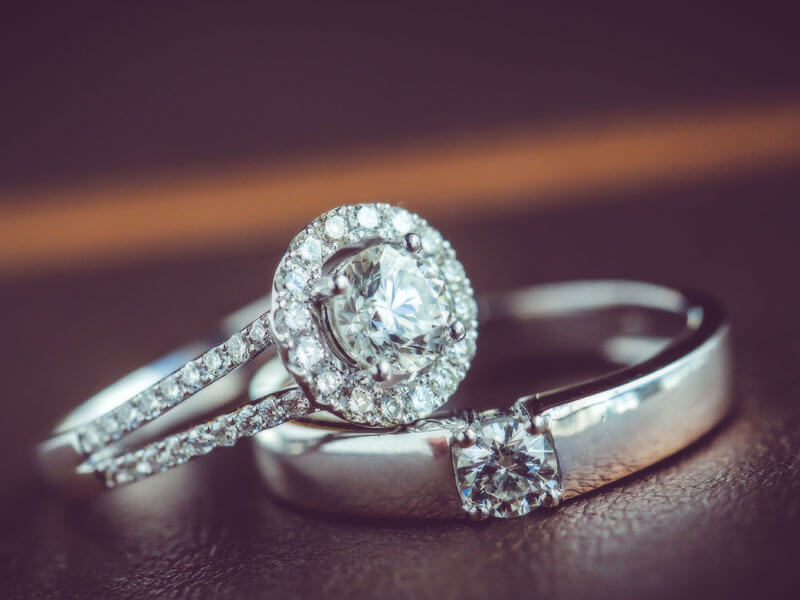 結婚指輪ってダイヤモンド