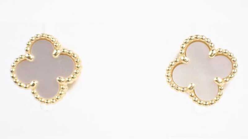 スウィート アルハンブラ ピアス